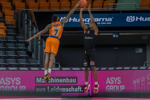 比赛伊始 比赛伊始